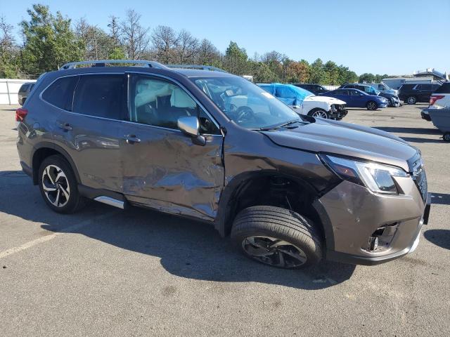  SUBARU FORESTER 2024 tan