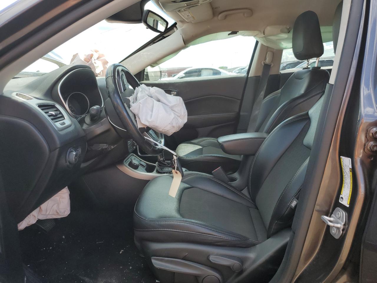 2019 Jeep Compass Latitude VIN: 3C4NJDBB2KT840389 Lot: 69093565