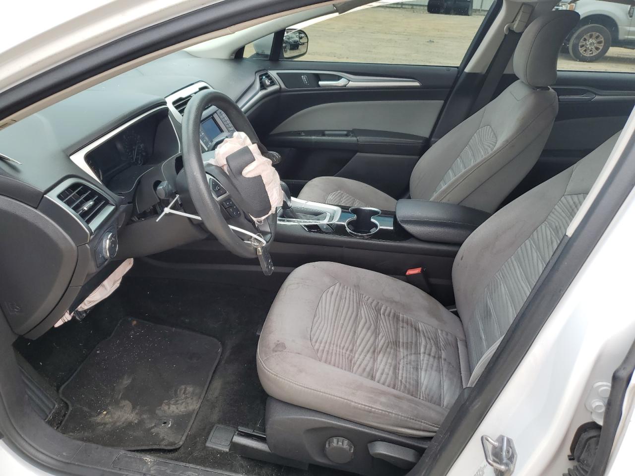 2016 Ford Fusion S VIN: 3FA6P0G70GR298249 Lot: 70362335