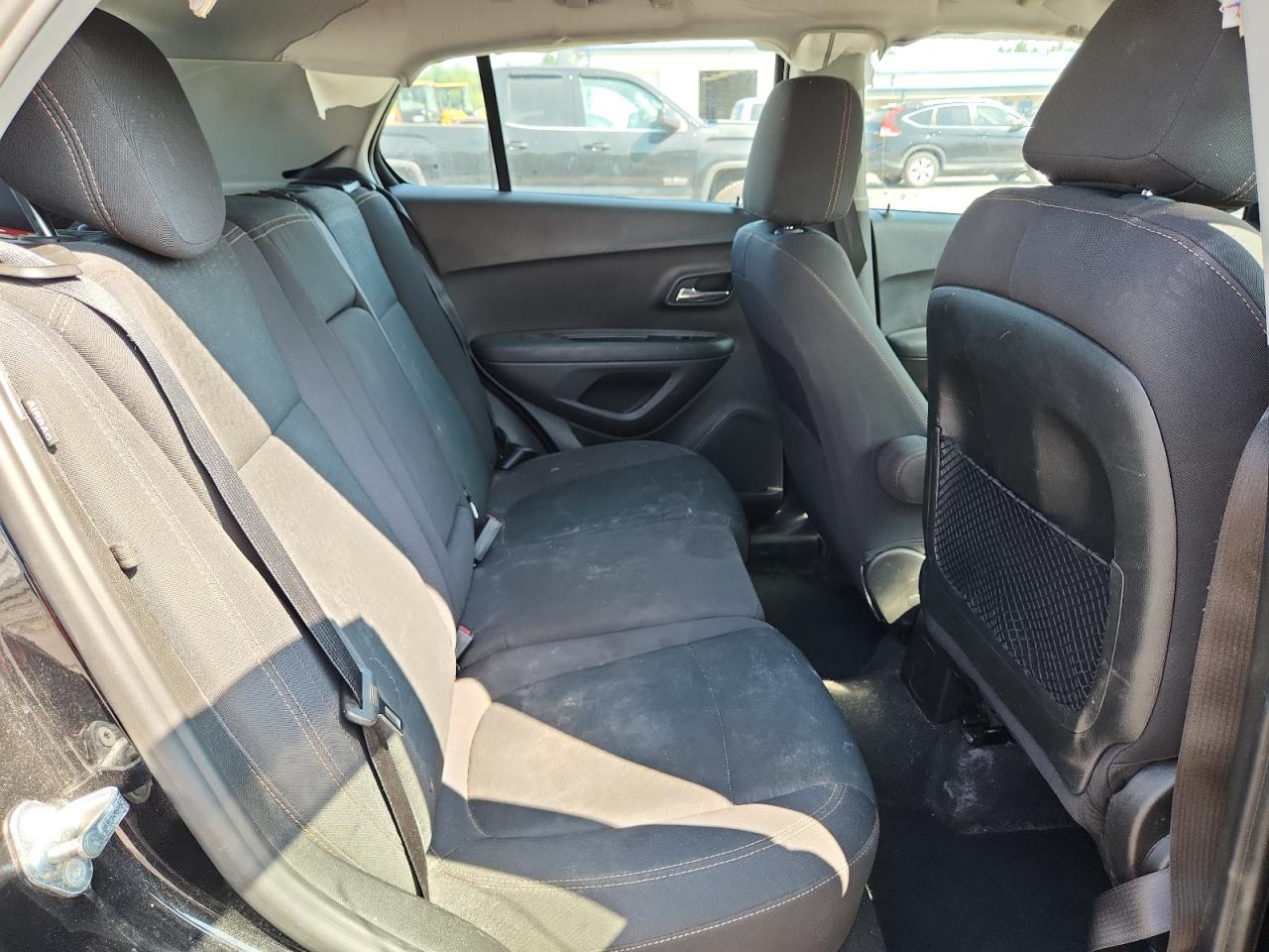 2017 Chevrolet Trax Ls VIN: 3GNCJNSB0HL289702 Lot: 68329495
