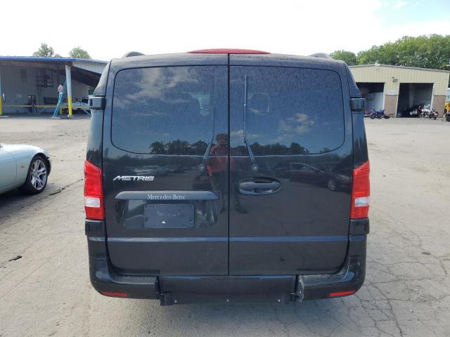  MERCEDES-BENZ METRIS 2017 Черный