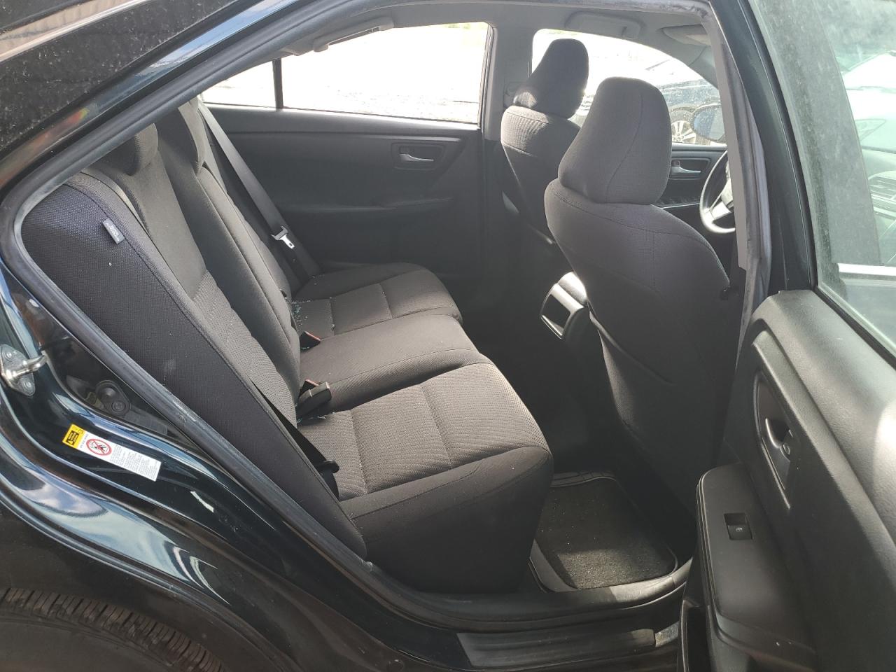 2015 Toyota Camry Le VIN: 4T1BF1FK5FU921617 Lot: 70867995
