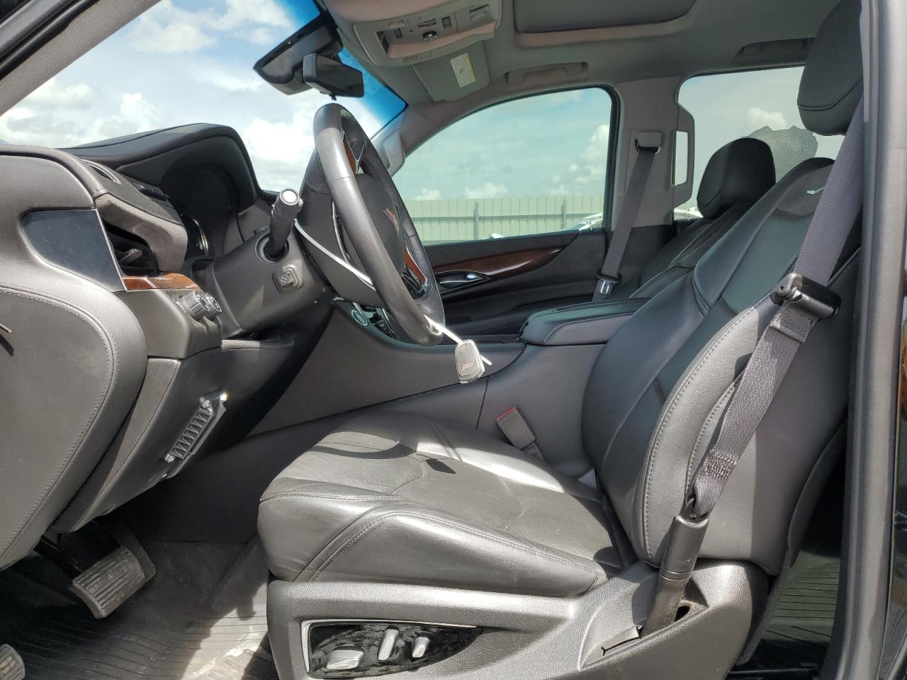 2020 Cadillac Escalade Luxury VIN: 1GYS4BKJ2LR228364 Lot: 70328425