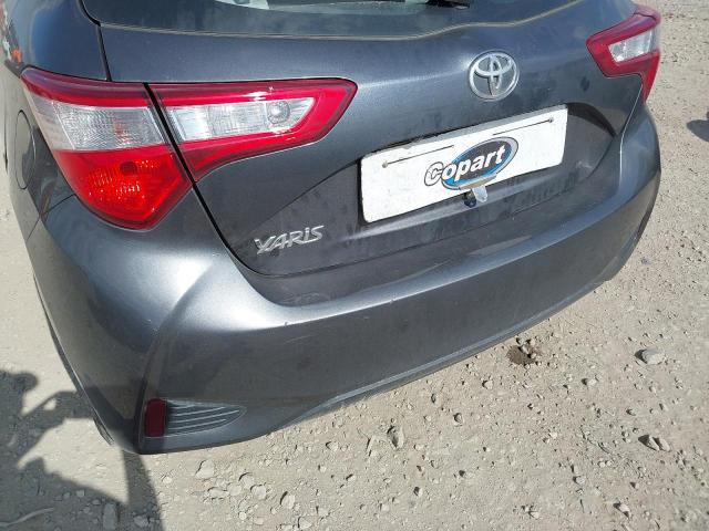 2018 TOYOTA YARIS ICON