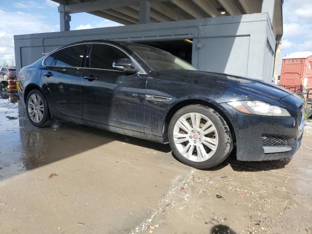  JAGUAR XF 2017 Black