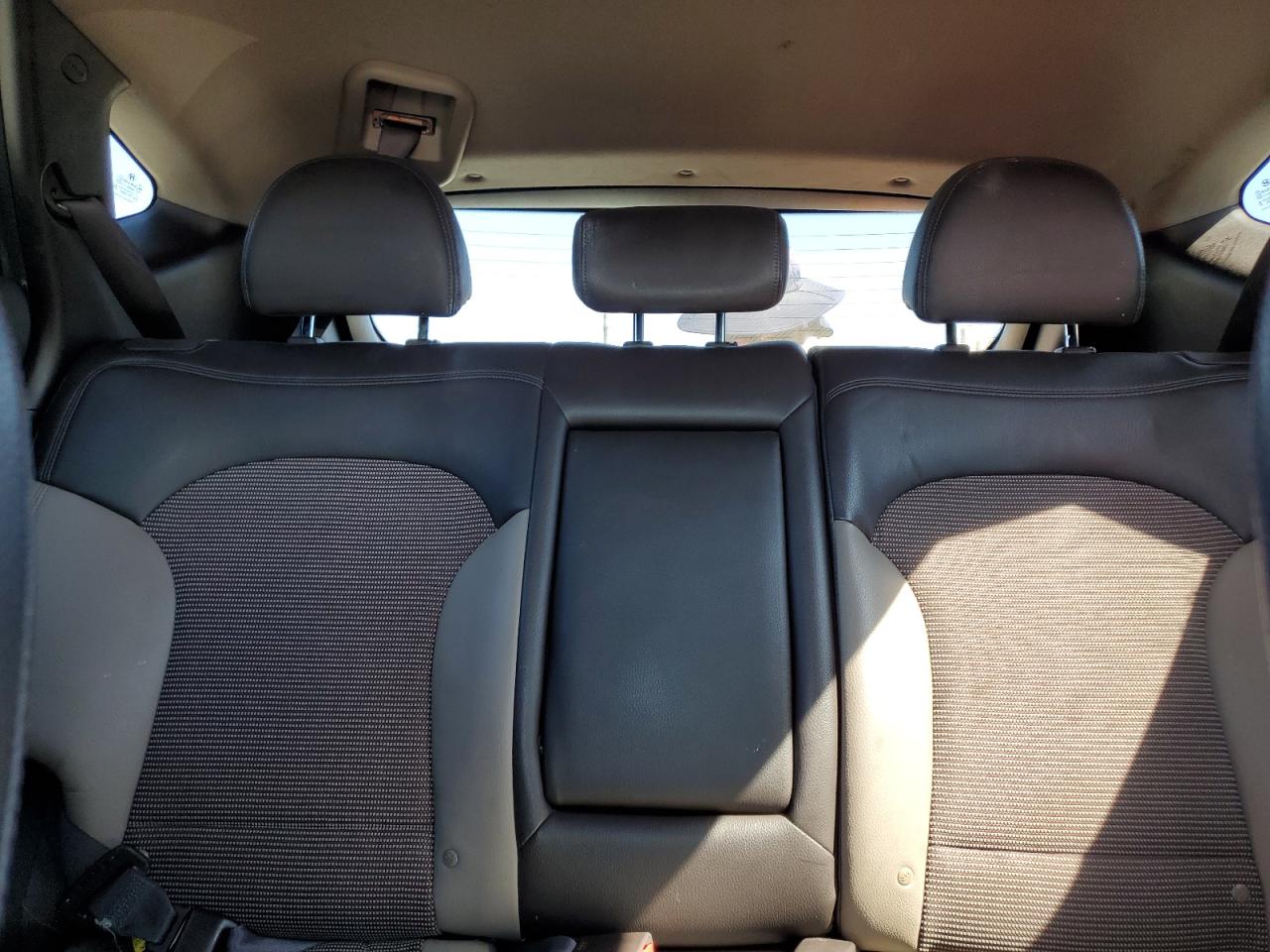 KM8JU3AC7BU193886 2011 Hyundai Tucson Gls