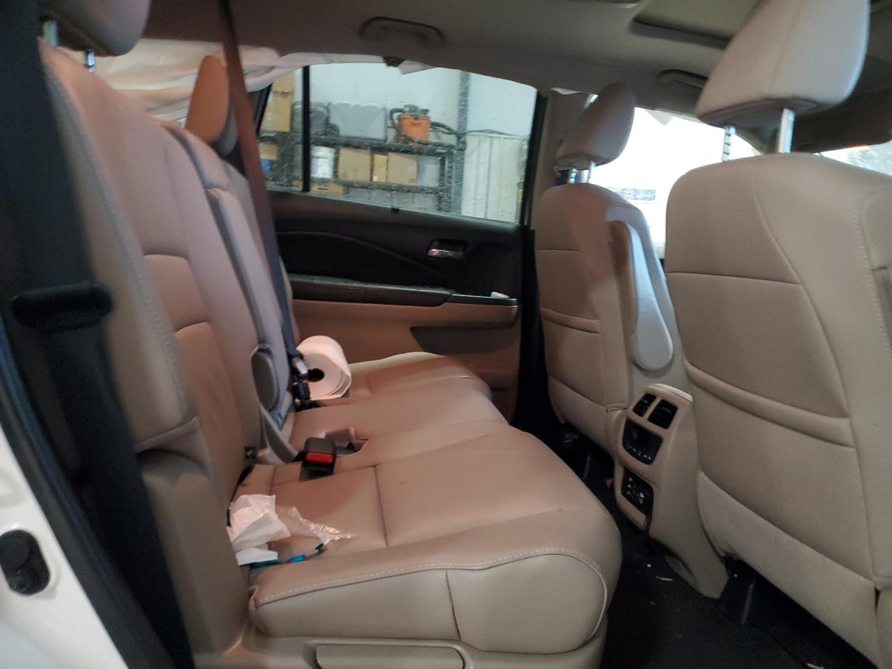 2017 Honda Pilot Touring VIN: 5FNYF5H95HB032358 Lot: 68666395