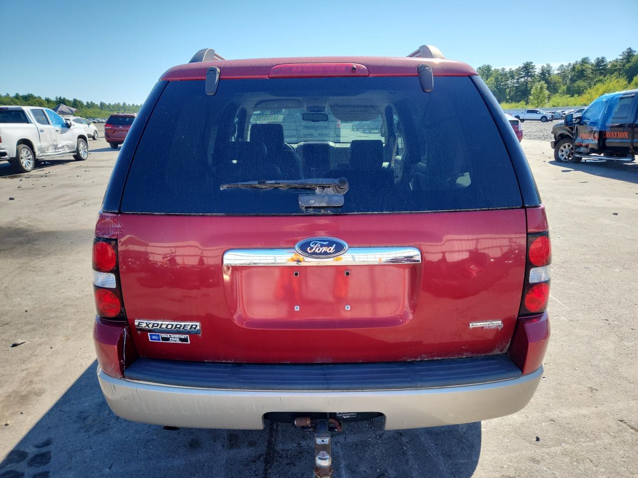 2007 Ford Explorer Eddie Bauer VIN: 1FMEU74E17UA82795 Lot: 66209285