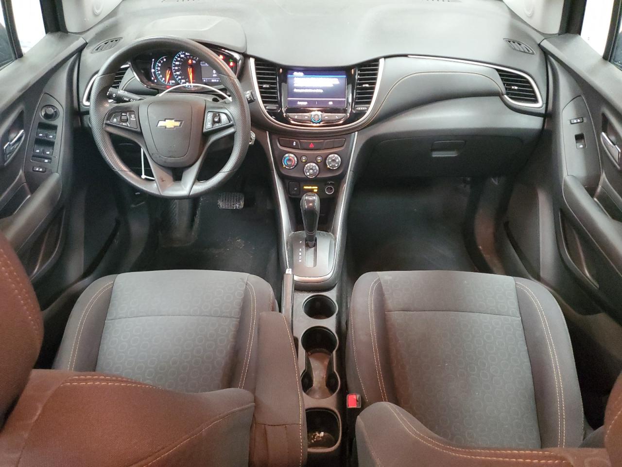 2020 Chevrolet Trax Ls VIN: 3GNCJKSB8LL148304 Lot: 70677855