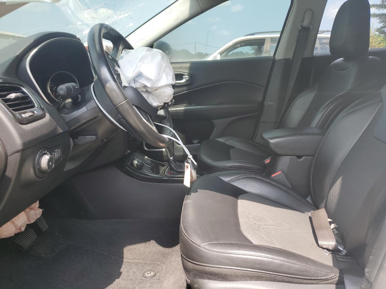 2019 Jeep Compass Latitude VIN: 3C4NJDBB7KT761154 Lot: 67328285