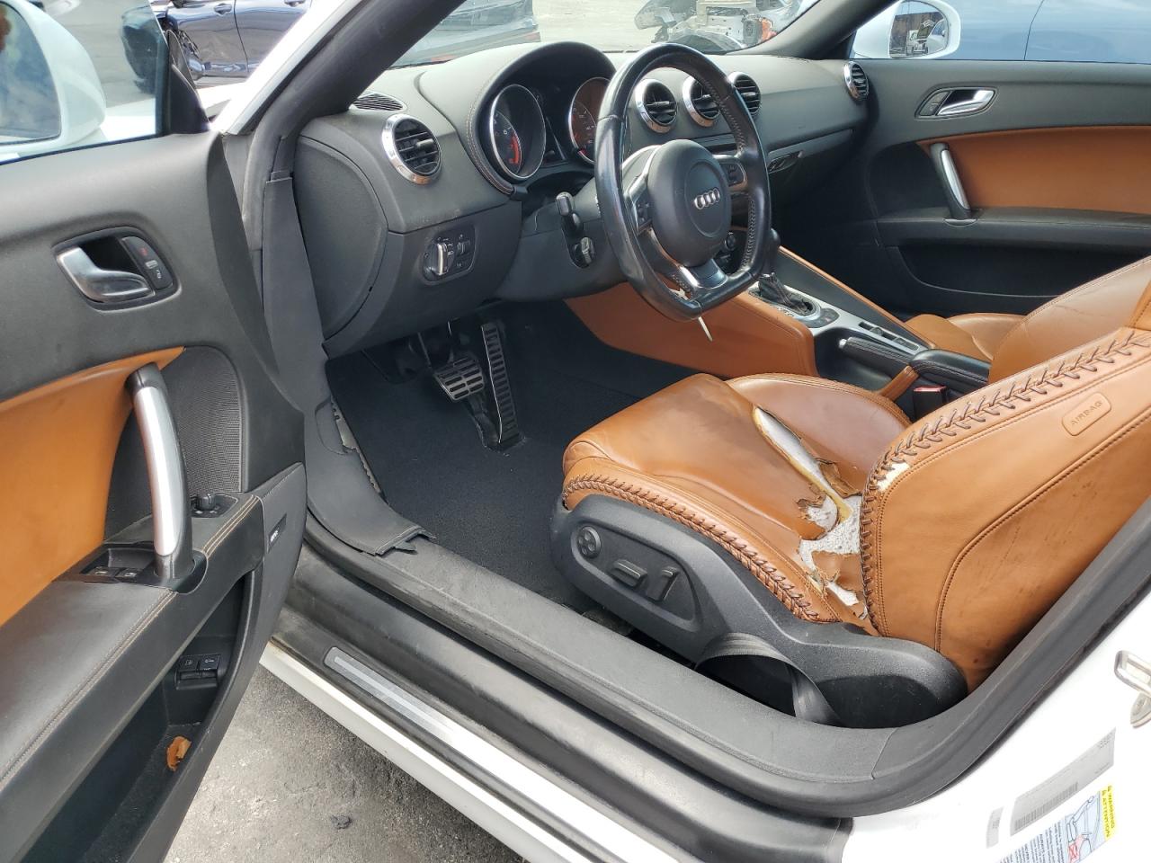 2008 Audi Tt 2.0T VIN: TRUMF38J881014805 Lot: 70547905