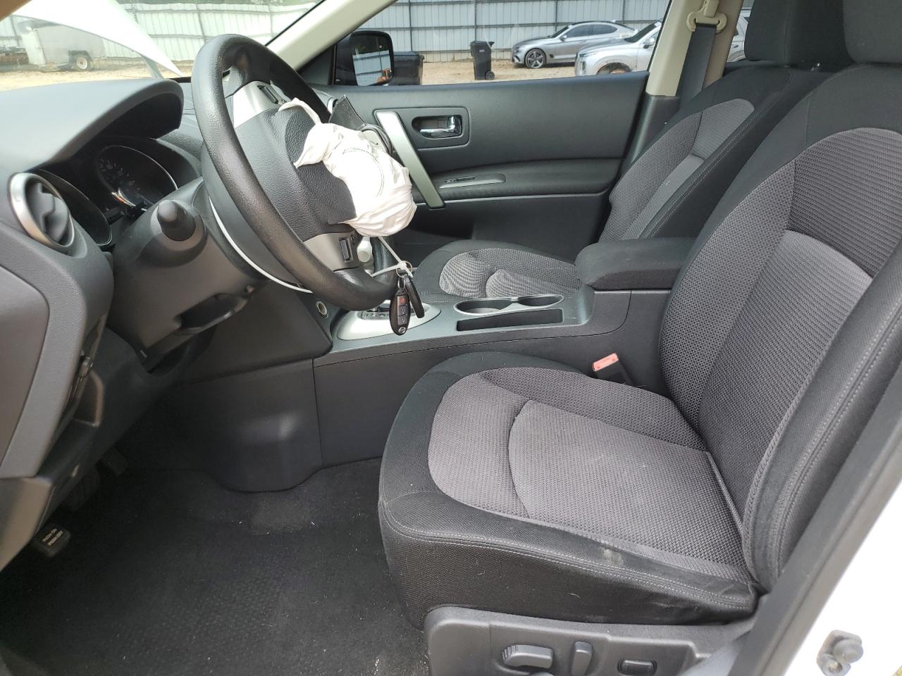 2011 Nissan Rogue S VIN: JN8AS5MT8BW171440 Lot: 70381445