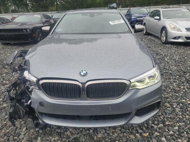  BMW M5 2018 Серый