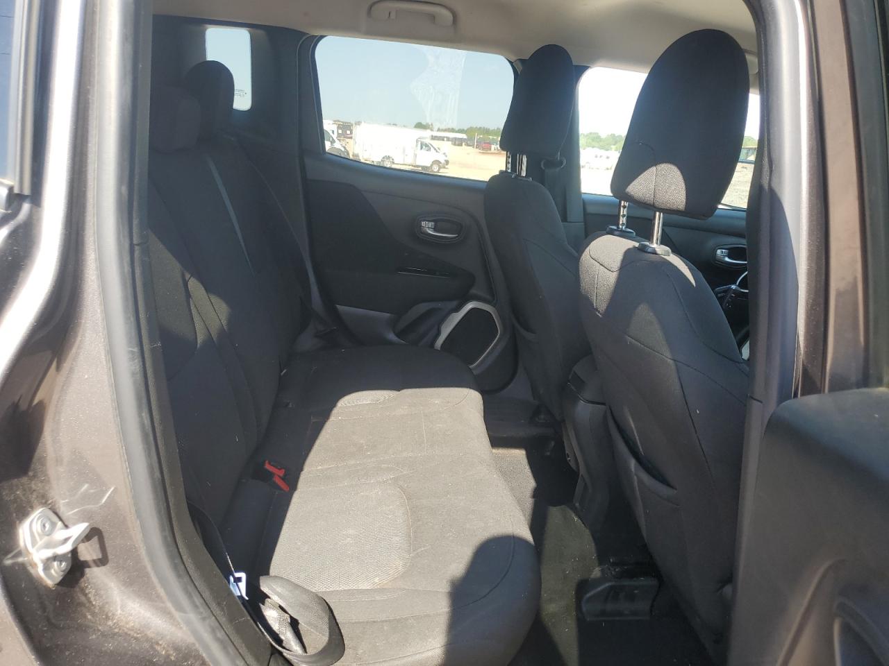 2017 Jeep Renegade Latitude VIN: ZACCJBBB1HPF91885 Lot: 69098125