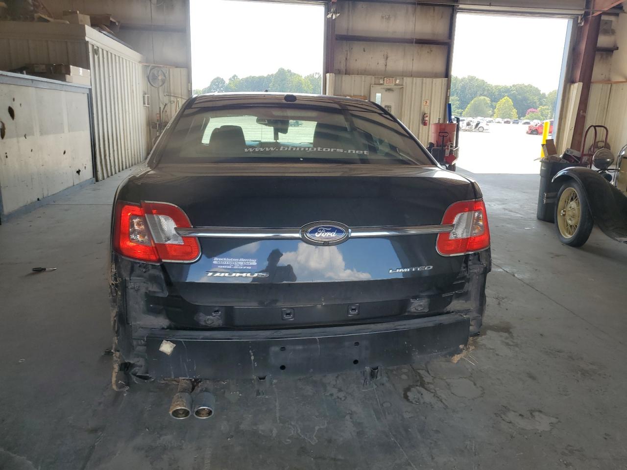 2010 Ford Taurus Limited VIN: 1FAHP2FW5AG163456 Lot: 67911215