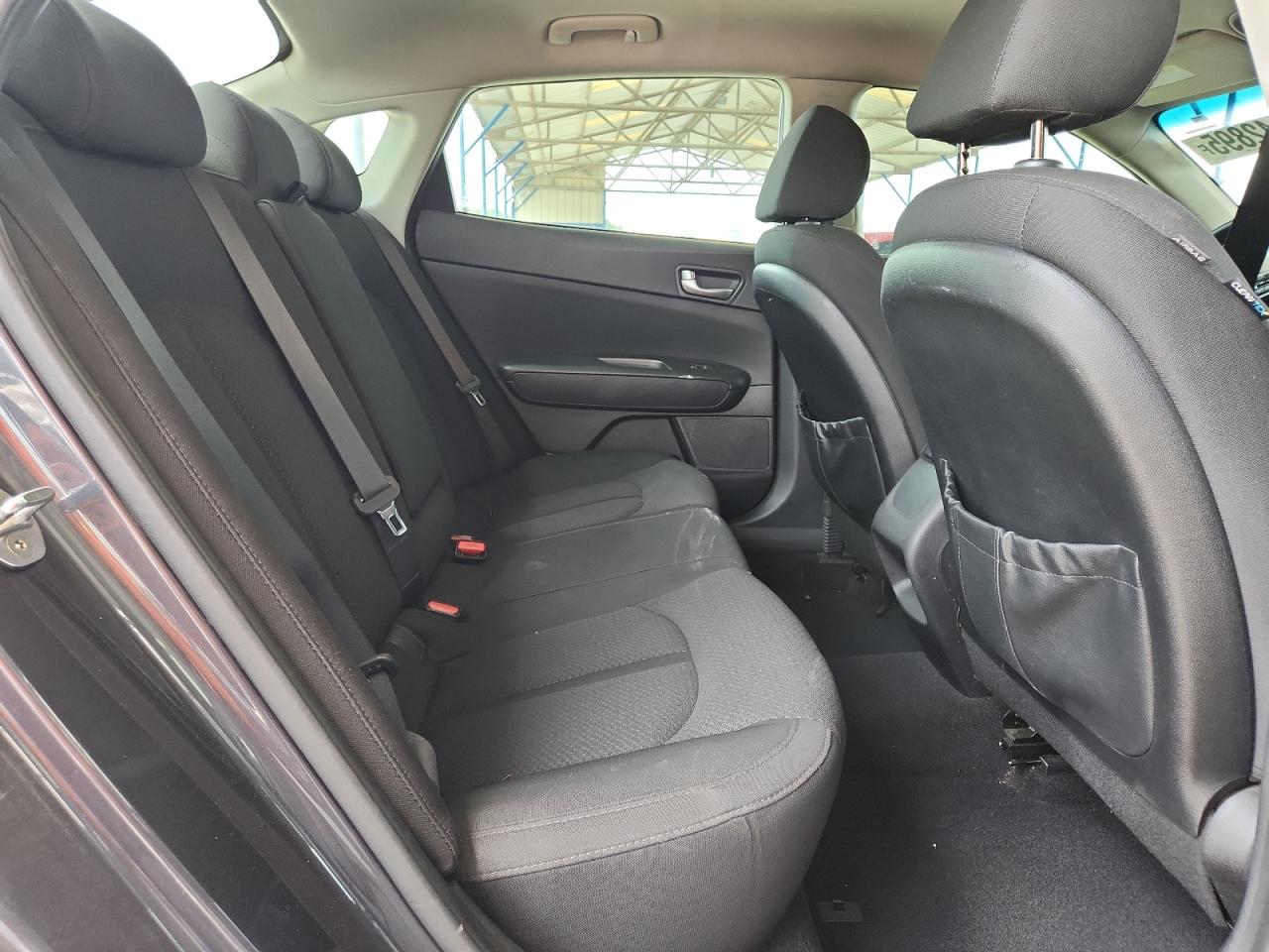 2017 Kia Optima Lx VIN: 5XXGT4L32HG171670 Lot: 70842895