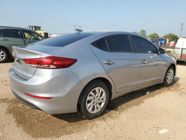  HYUNDAI ELANTRA 2017 Серебристый