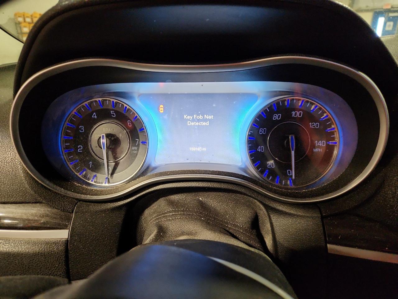 2015 Chrysler 300 Limited VIN: 2C3CCAAG4FH756008 Lot: 69597485