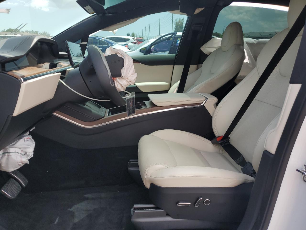 2023 Tesla Model X VIN: 7SAXCDE56PF367663 Lot: 70495475