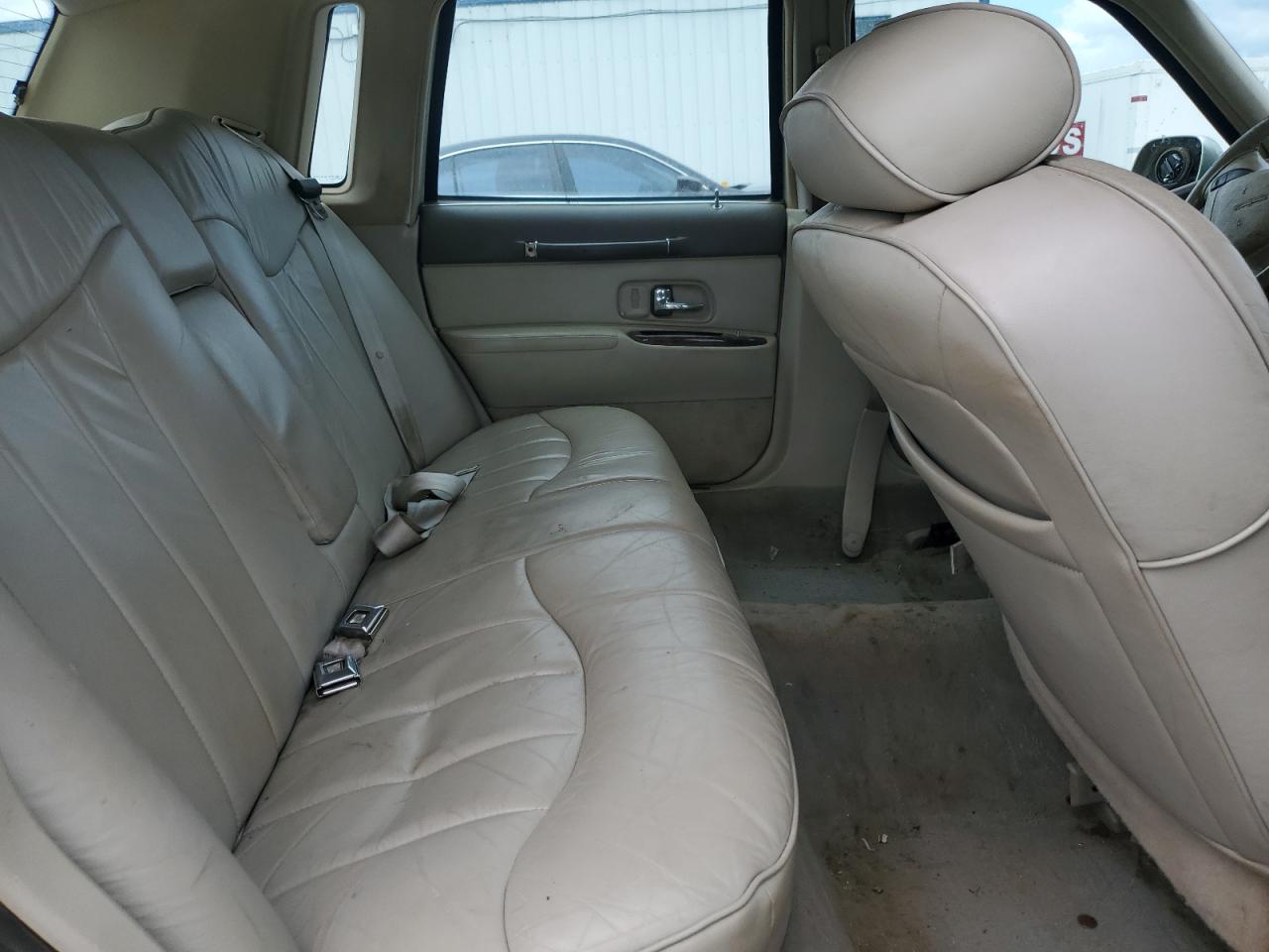 1997 Lincoln Town Car Executive VIN: 1LNLM81W1VY745069 Lot: 67618525