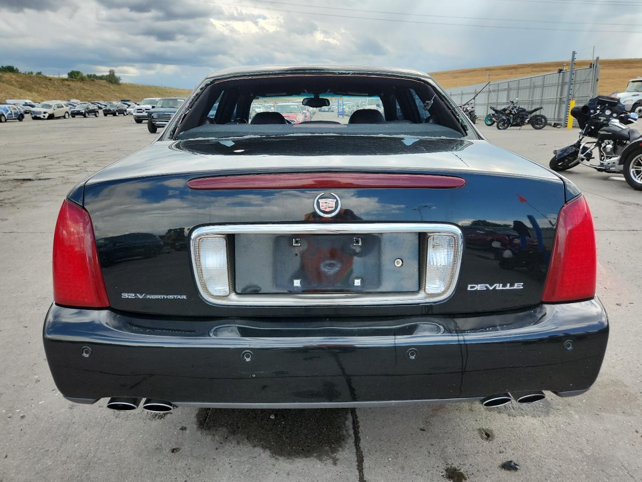 2002 Cadillac Deville VIN: 1G6KD54Y62U163857 Lot: 70881055