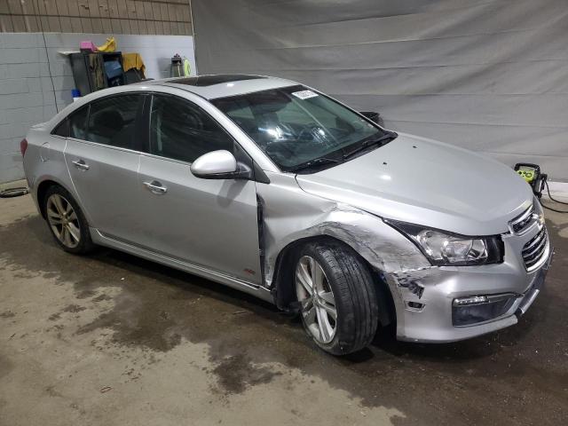  CHEVROLET CRUZE 2015 Srebrny
