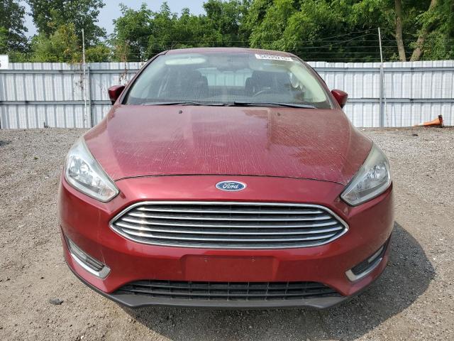 Седаны FORD FOCUS 2016 Красный