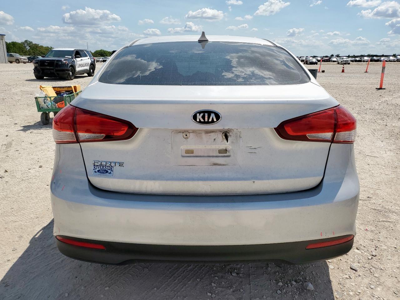 2017 Kia Forte Lx VIN: 3KPFK4A78HE012987 Lot: 67802475