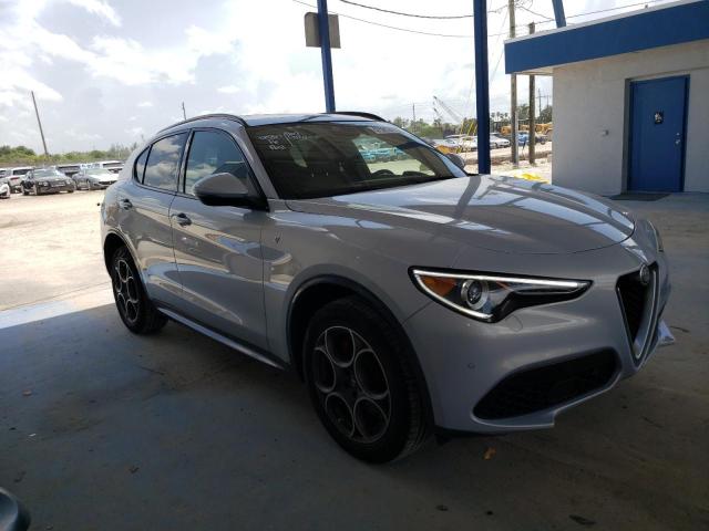  ALFA ROMEO STELVIO 2023 Серебристый