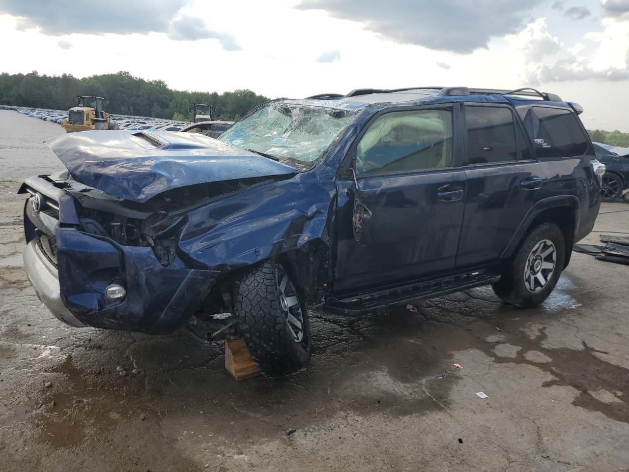 2024 Toyota 4Runner Sr5 Premium blue null gasoline JTERU5JR8R6275580 photo #1