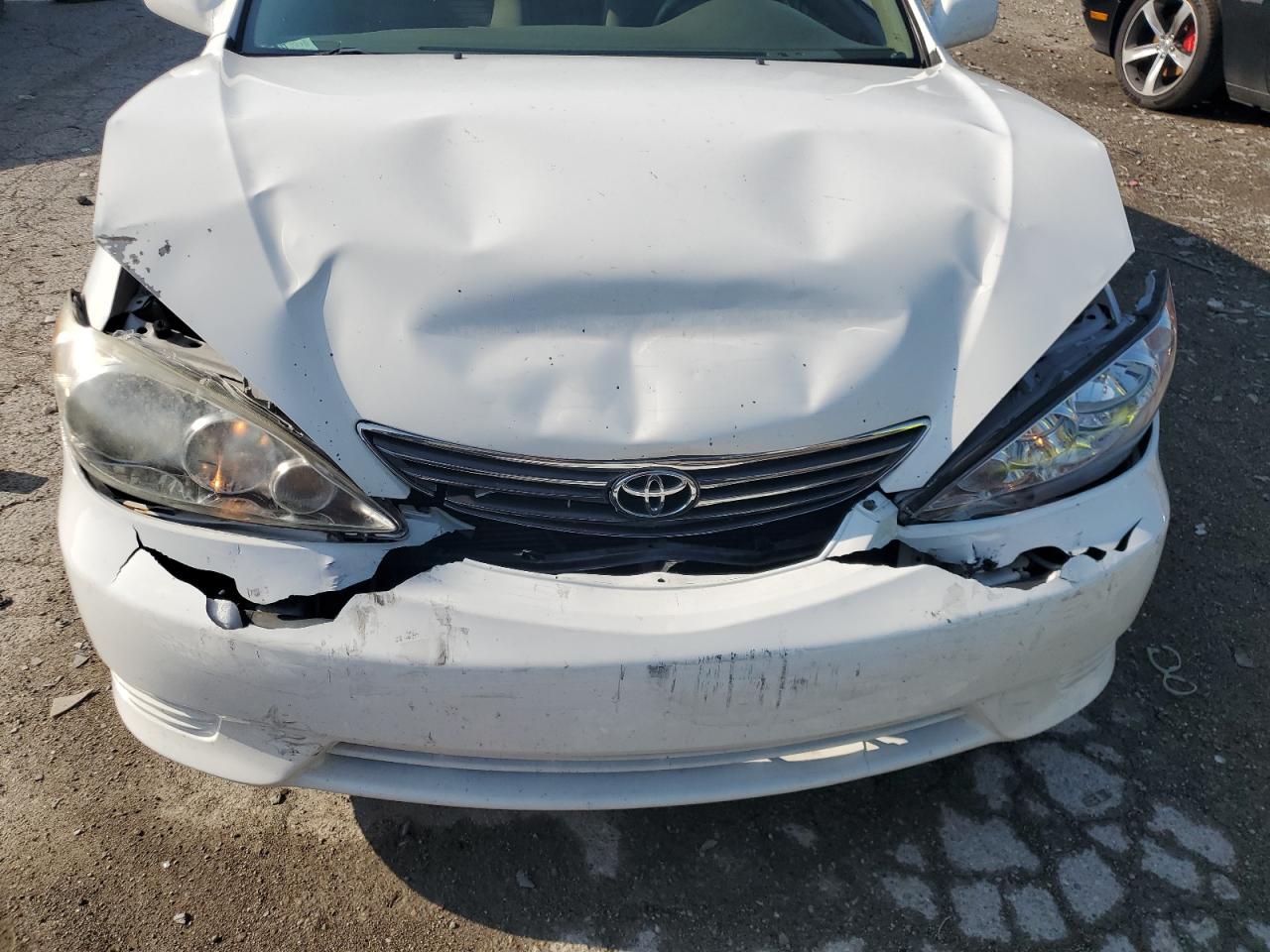 2005 Toyota Camry Le VIN: 4T1BE32K75U023538 Lot: 69268705
