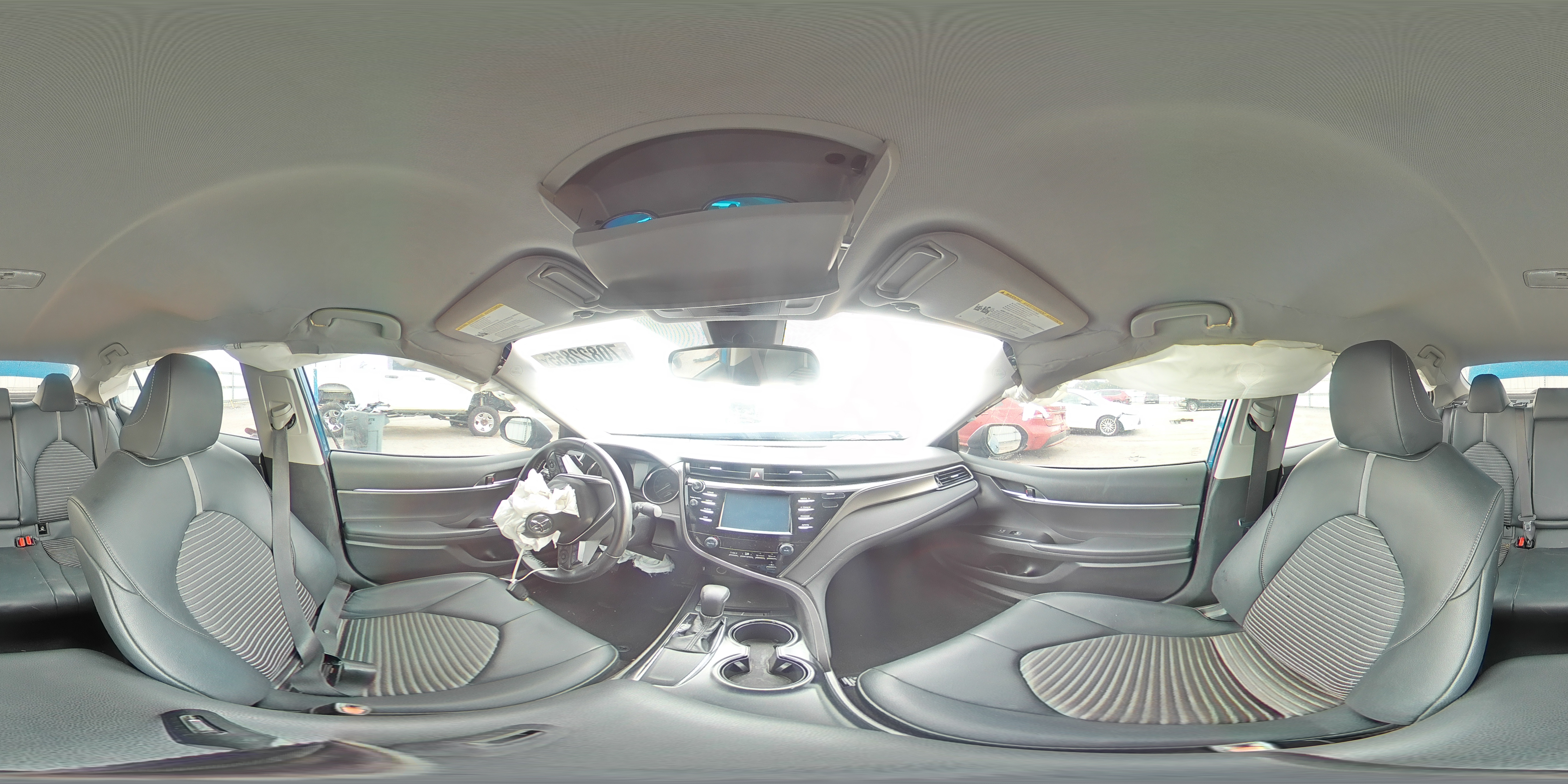 2019 Toyota Camry L VIN: 4T1B11HK2KU260313 Lot: 70822855