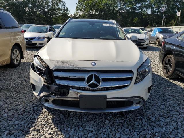  MERCEDES-BENZ GLA-CLASS 2015 Biały