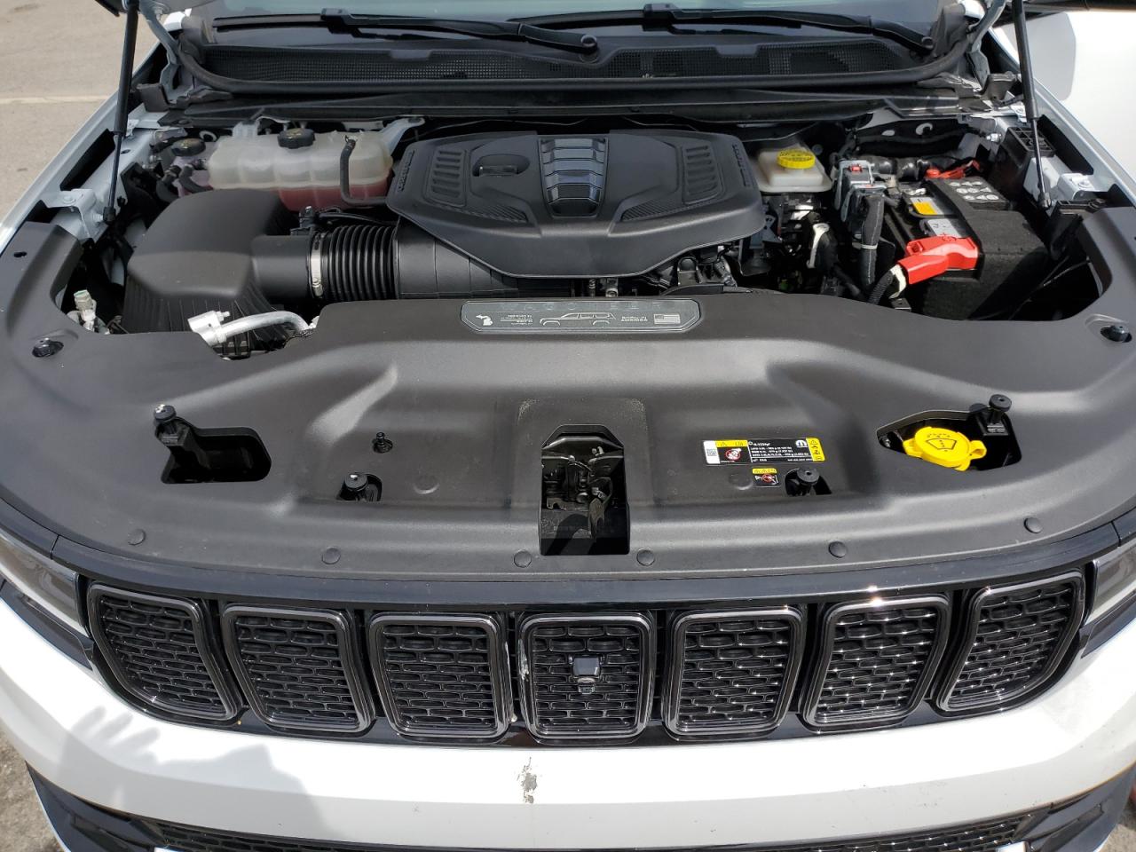 2025 Jeep Wagoneer Series Ii VIN: 1C4SJVBPXSS504818 Lot: 70134185