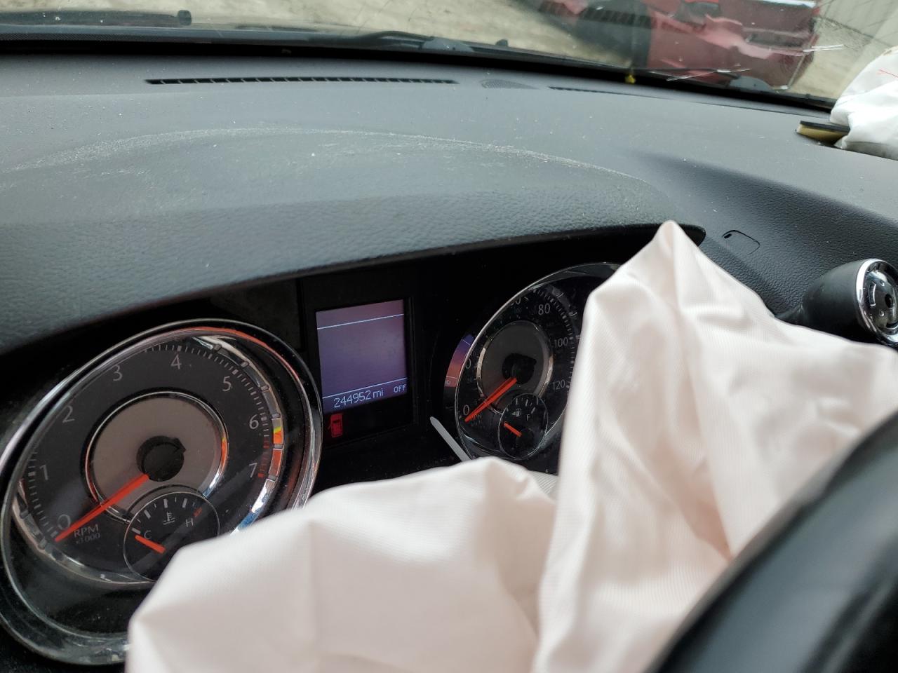 2014 Chrysler Town & Country Touring VIN: 2C4RC1BG1ER325588 Lot: 69935985