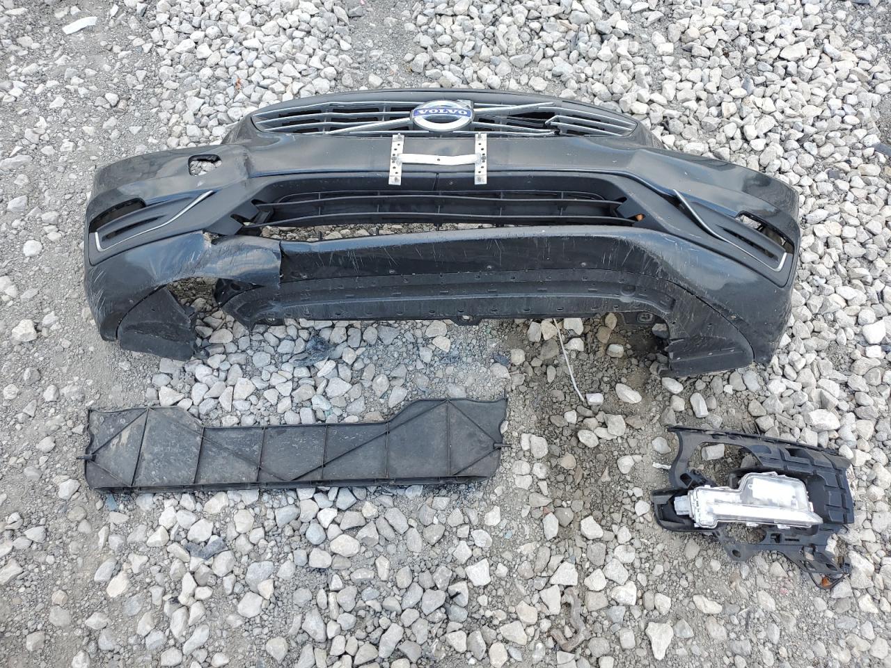 2016 Volvo S60 Premier VIN: YV126MFK0G2401547 Lot: 69288655