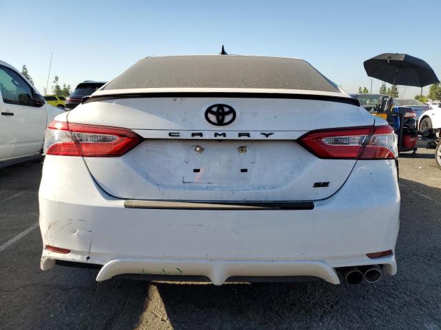  TOYOTA CAMRY 2020 Белы