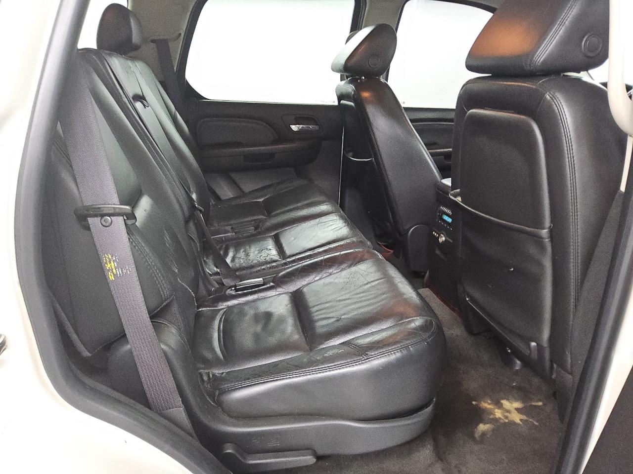 2007 Cadillac Escalade Luxury VIN: 1GYFK63827R170420 Lot: 69487775