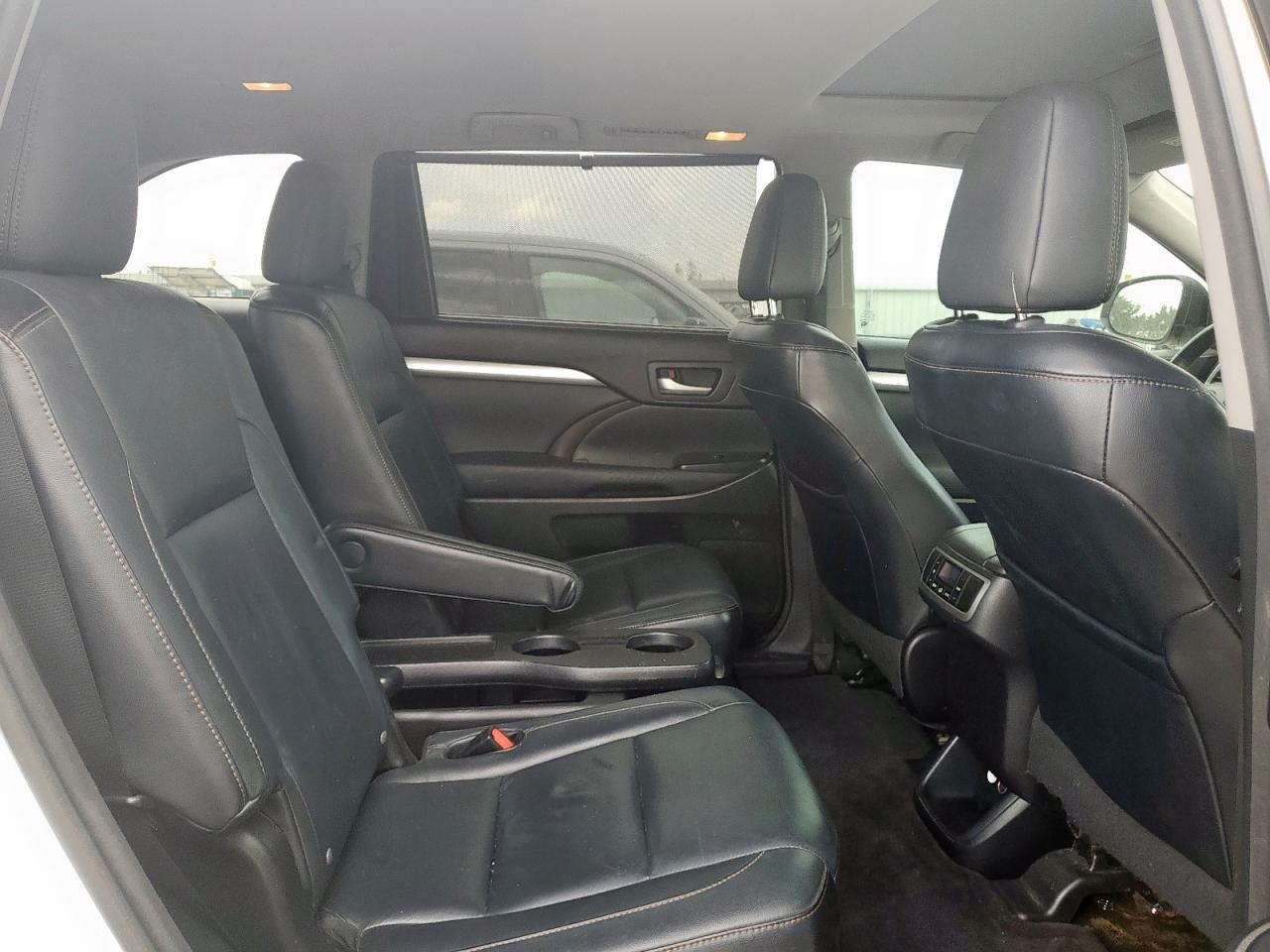 2014 Toyota Highlander Xle VIN: 5TDKKRFH8ES030923 Lot: 69395655