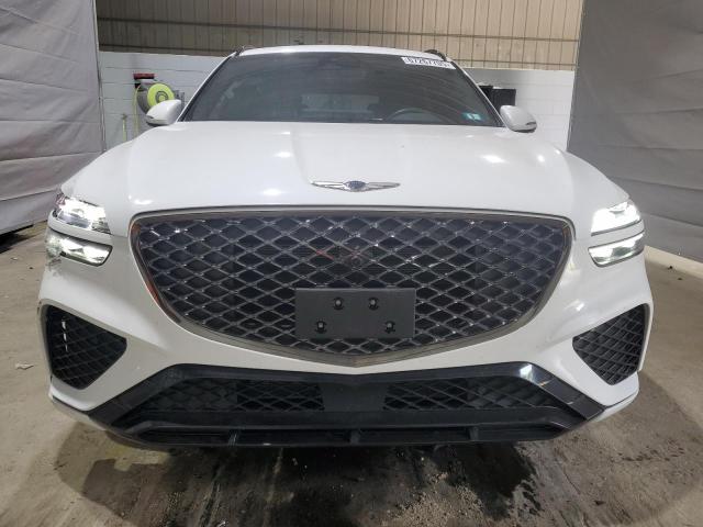  GENESIS GV70 BASE 2025 Белы
