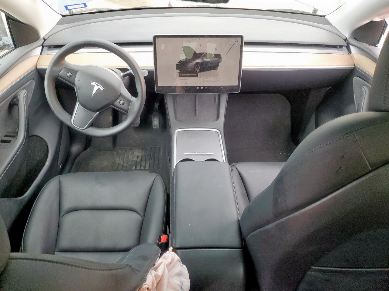 2023 Tesla Model Y VIN: 7SAYGDEE7PA160785 Lot: 69568305