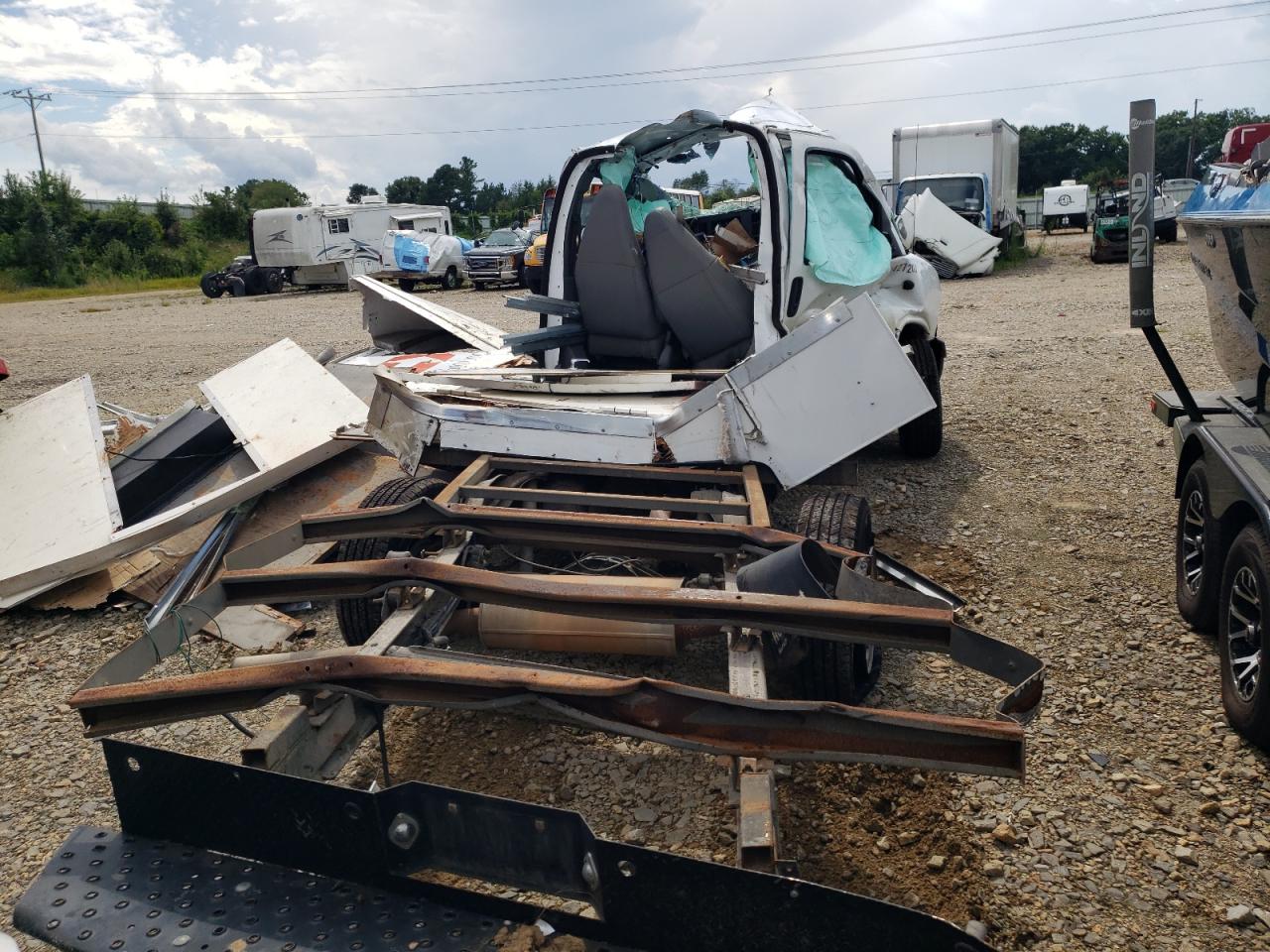 2020 GMC Savana Cutaway G3500 VIN: 1GD07RFP9L1274389 Lot: 66915175