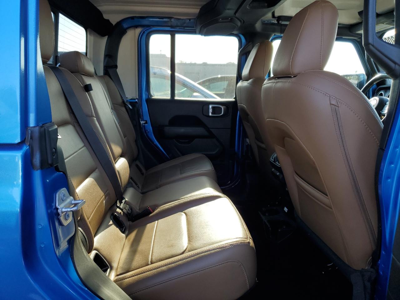 2021 Jeep Gladiator Overland VIN: 1C6HJTFG0ML554589 Lot: 70543005