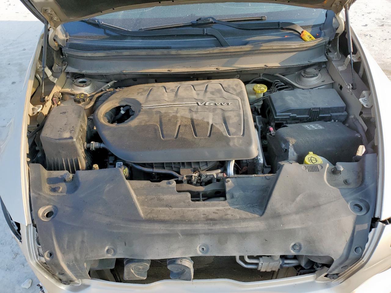 2014 Jeep Cherokee Latitude VIN: 1C4PJLCS9EW206156 Lot: 70601665