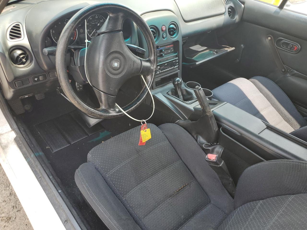 1994 Mazda Mx-5 Miata VIN: JM1NA3532R0511598 Lot: 68172585