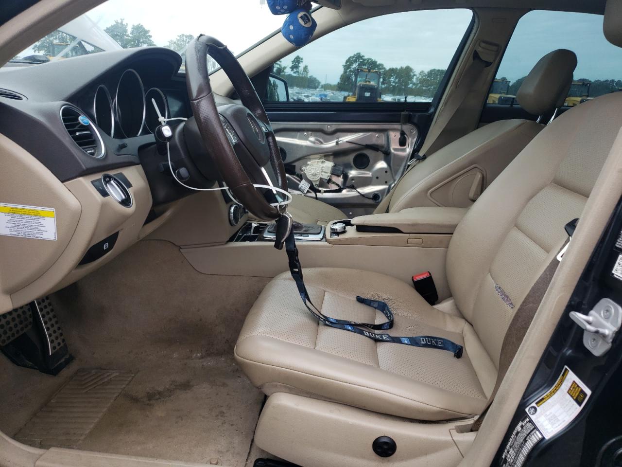 2014 Mercedes-Benz C 350 VIN: WDDGF5HB4EA938767 Lot: 67723665