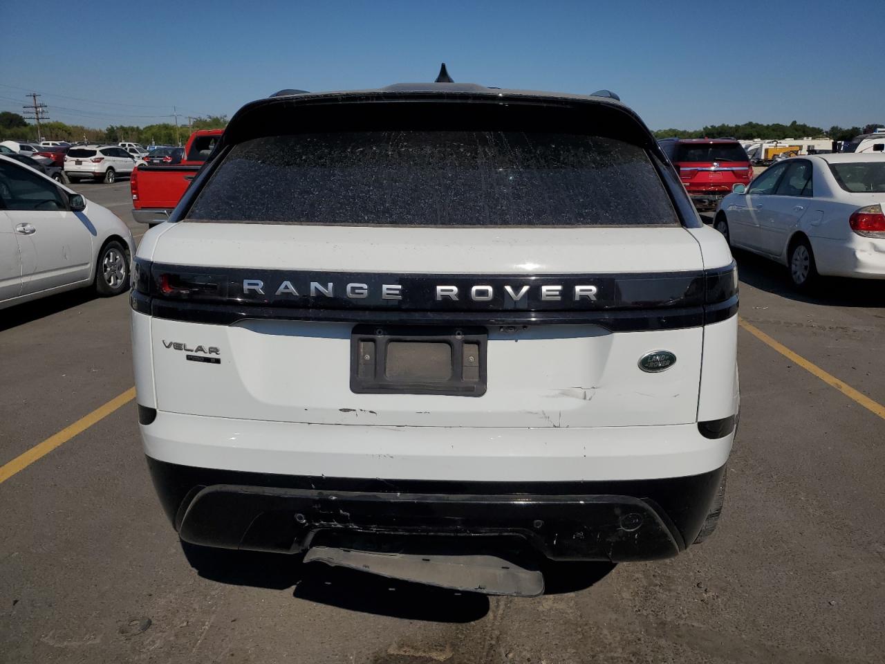 2018 Land Rover Range Rover Velar S VIN: SALYB2RX0JA770552 Lot: 68852035