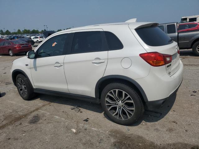  MITSUBISHI OUTLANDER 2017 Белы