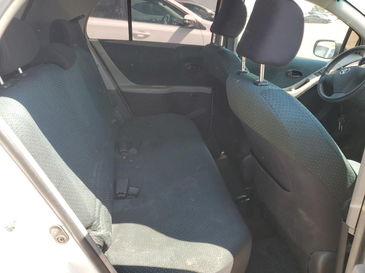 2007 Toyota Yaris VIN: JTDKT923X75050767 Lot: 67530595