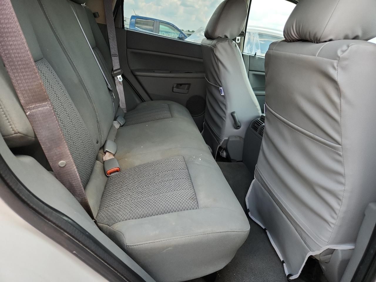 1J4GR48K86C240206 2006 Jeep Grand Cherokee Laredo